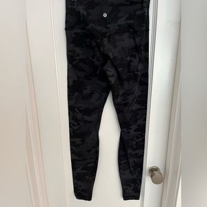 Lululemon align 28” camo leggings